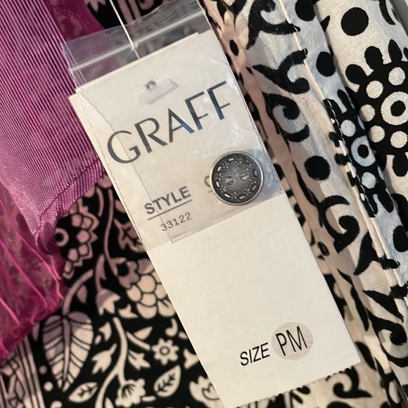 SHEER STRIPED FUCHSIA BLOUSE GRAFFITI BY UM COMPANY💗💗💗 - Picture 8 of 10